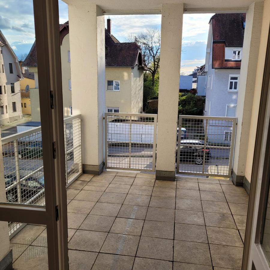 Ludwigsturm Appartement In Straubing Exterior foto